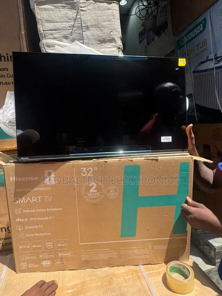 Hisense 32-Inch Smart TV 32A4S – Stylish Design, Smart Entertainment