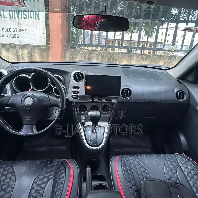 Toyota Matrix XR Hatchback AWD (1.8L 4cyl 4A) 2004 Silver