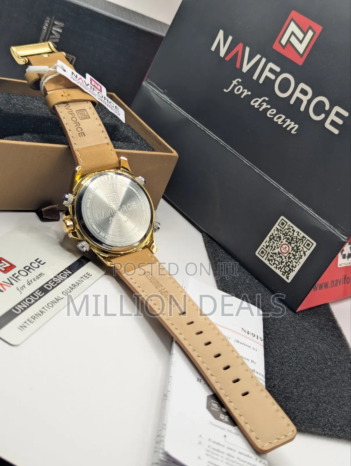 Beige Classic Leather Strap Men's Dual Timer Wrist Watch
