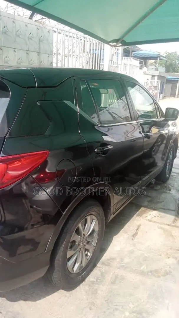 JAC JS3 1.6 FWD 2022 Black