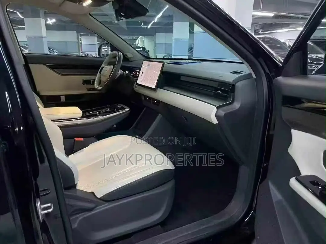 Jetour Dashing 2023 Black
