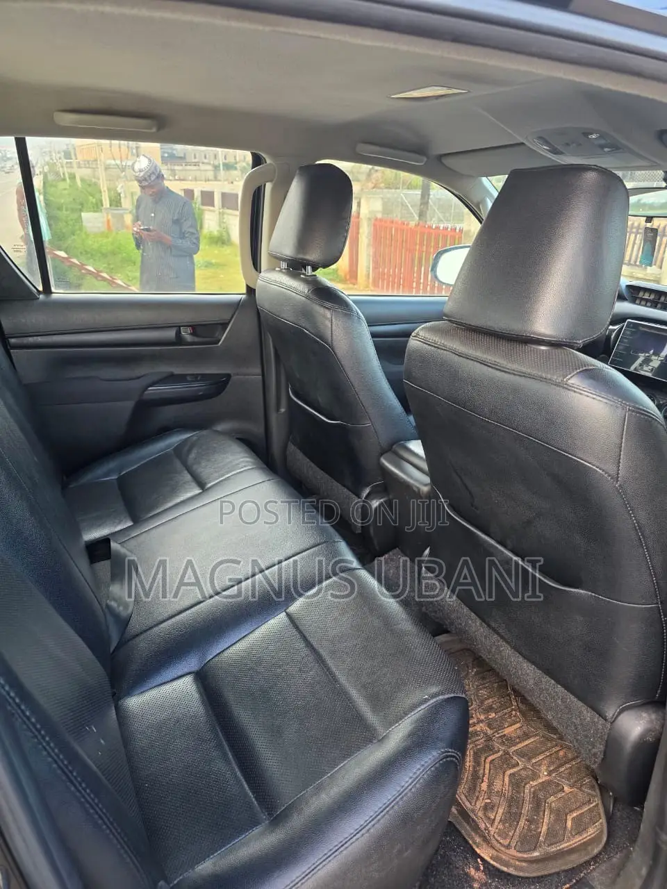 Toyota Hilux Revo Double Cab Petrol 2.7 AWD 2020 Black