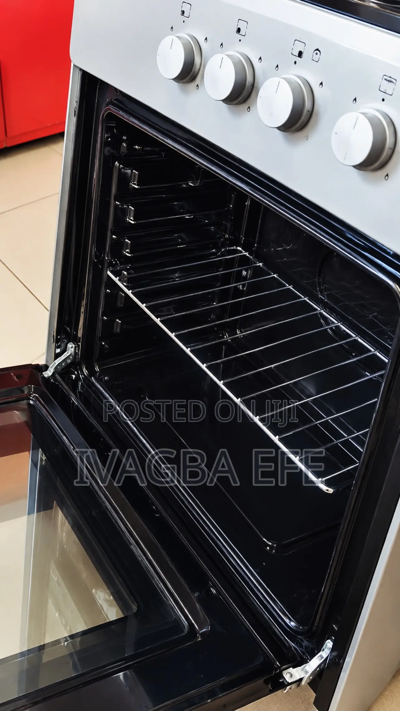 Maxi 4-Burner Gas Cooker With Oven