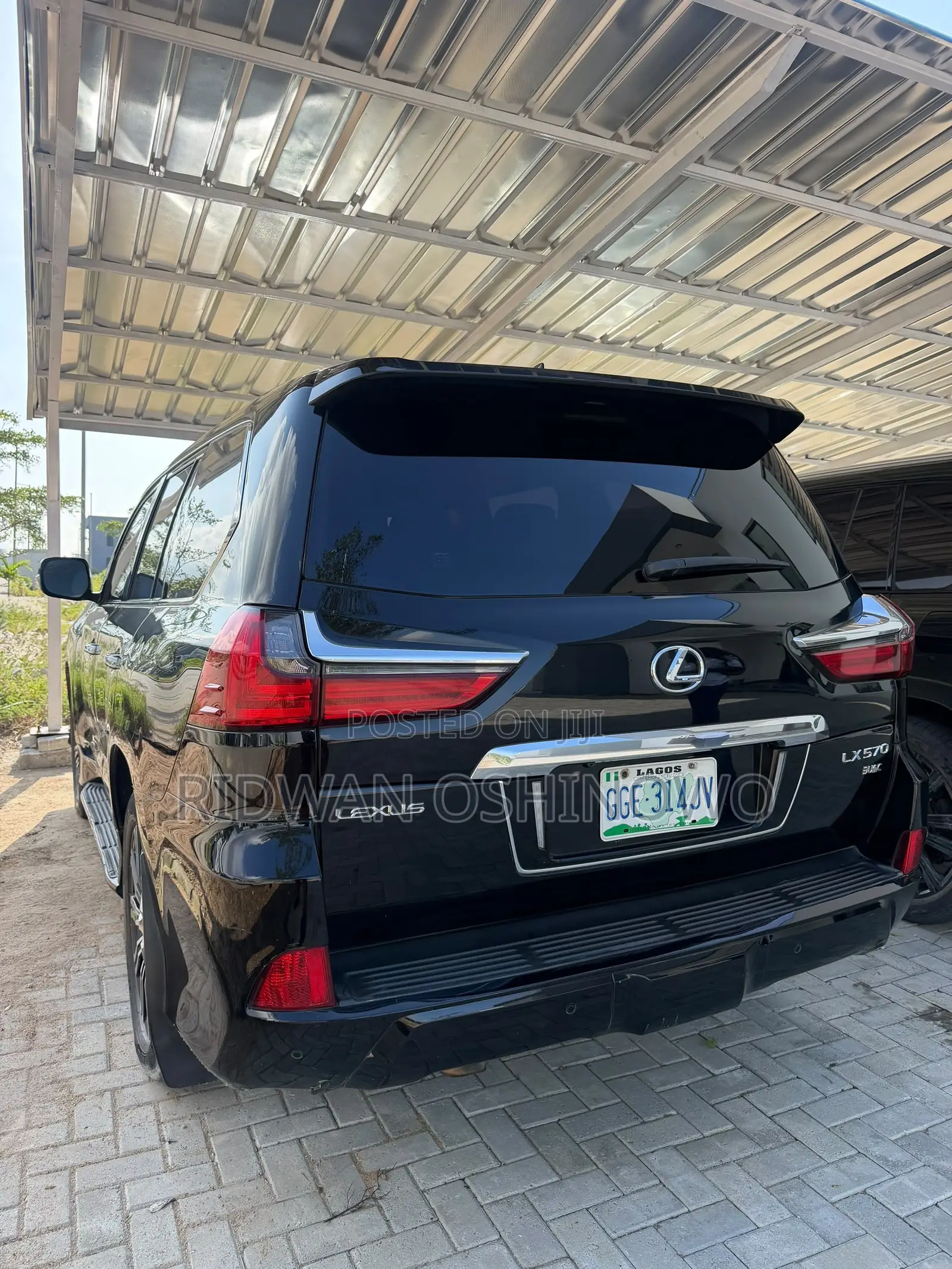 Lexus LX 570 (5 seats) AWD 2019 Black