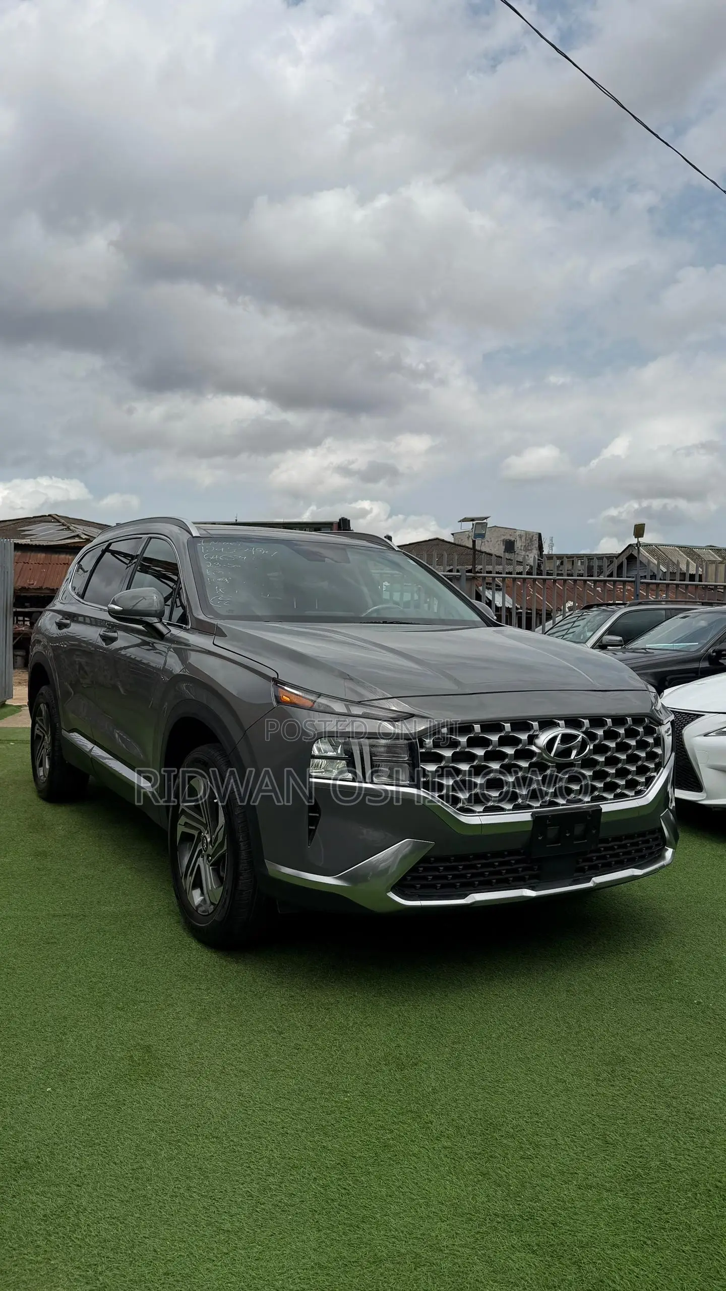 Hyundai Santa Fe Limited 2023 Gray