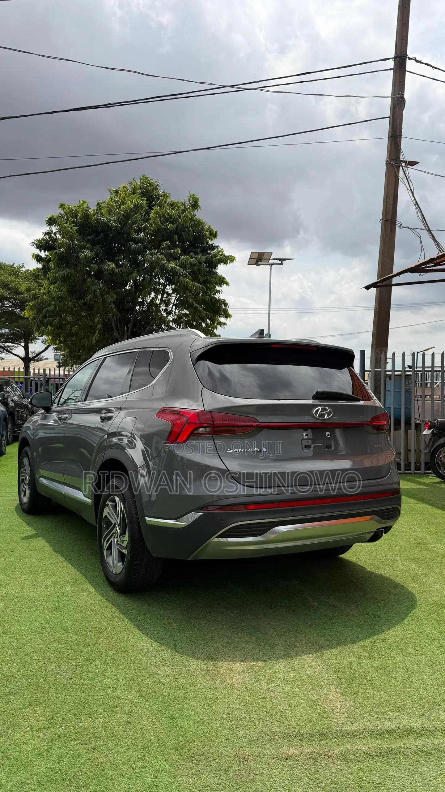 Hyundai Santa Fe Limited 2023 Gray