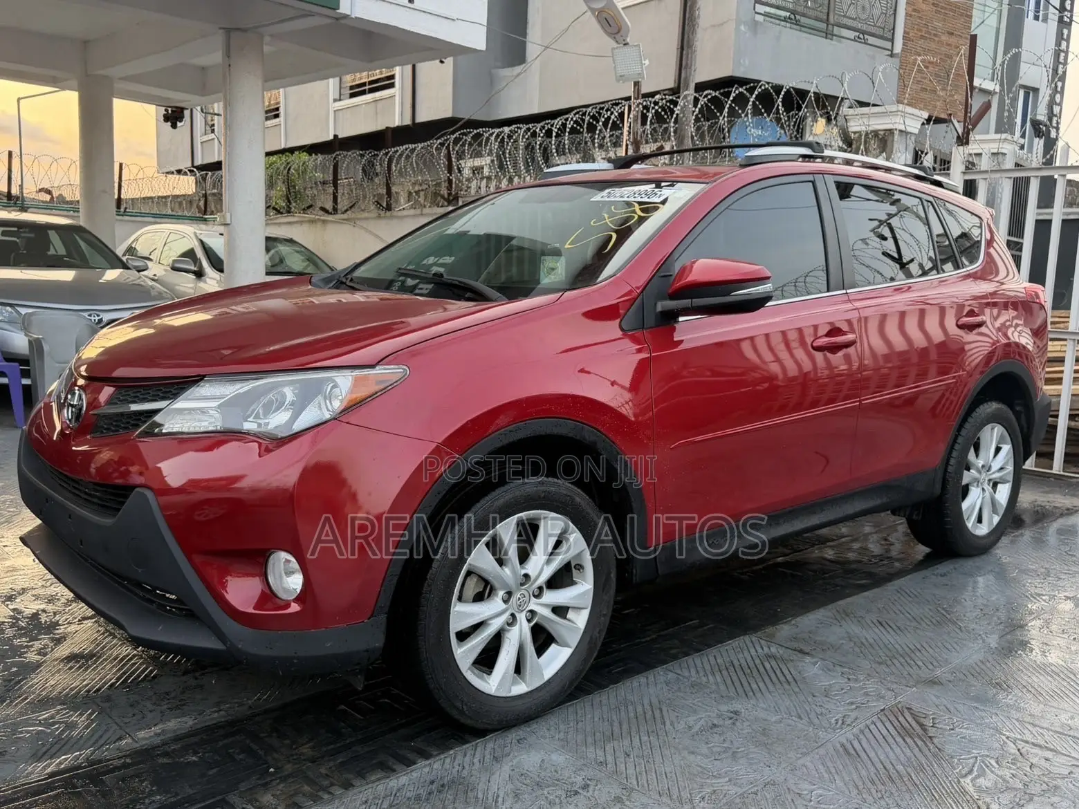 Toyota RAV4 Limited FWD (2.5L 4cyl 6A) 2013 Red