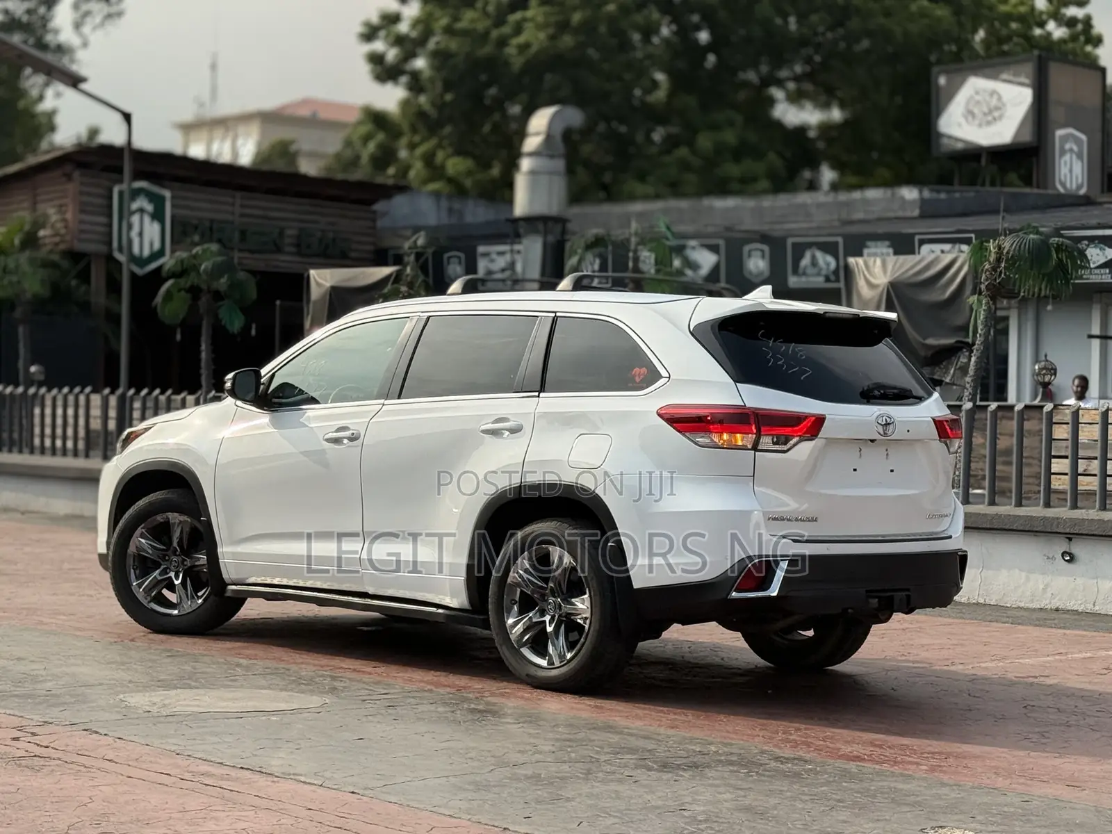 Toyota Highlander Limited Platinum 4x4 V6 (3.5L 6cyl 8A) 2017 White