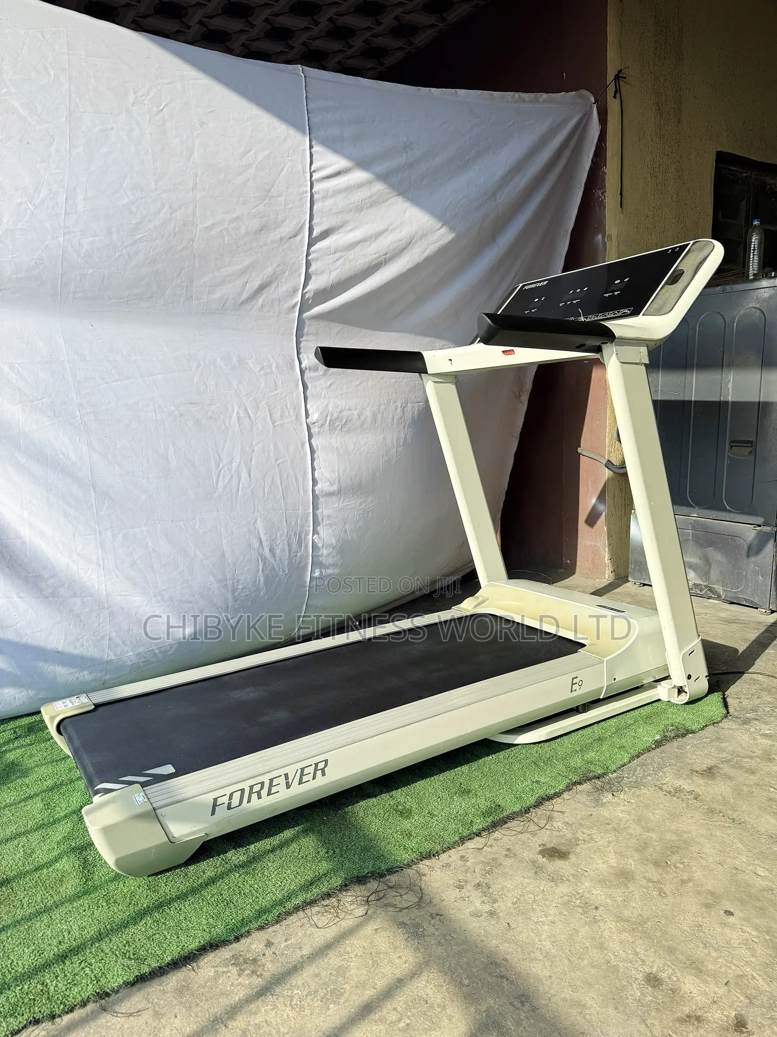 3.5hp Semi Commercial Treadmill