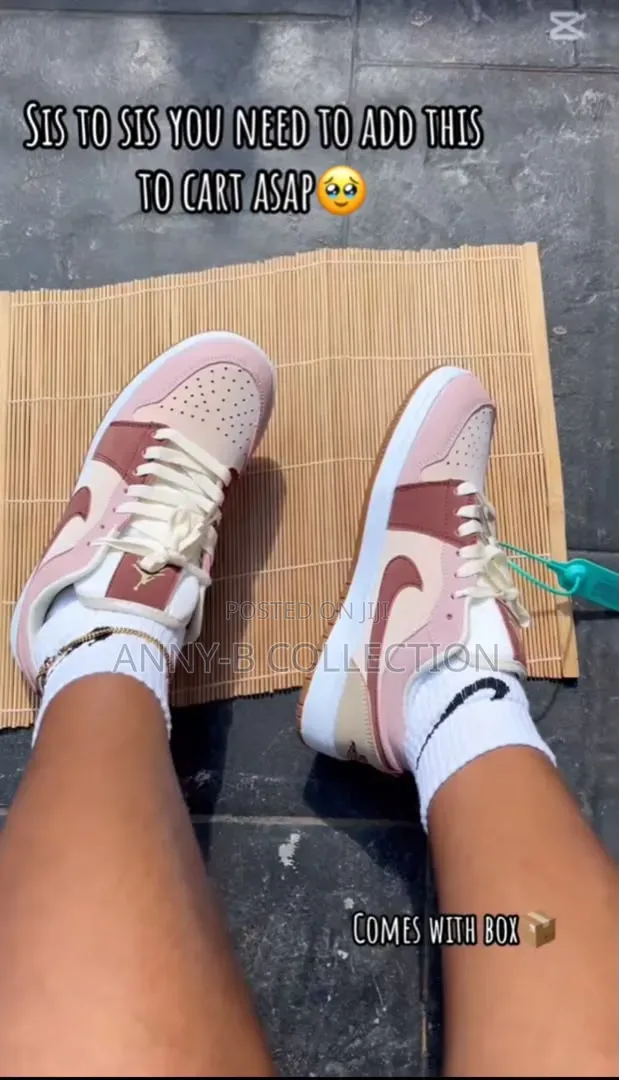 Unisex Casual Nike Sneakers