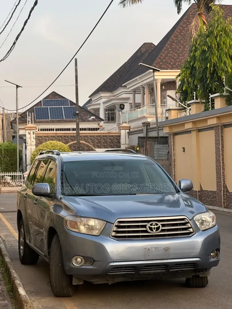 Toyota Highlander 2010 Green