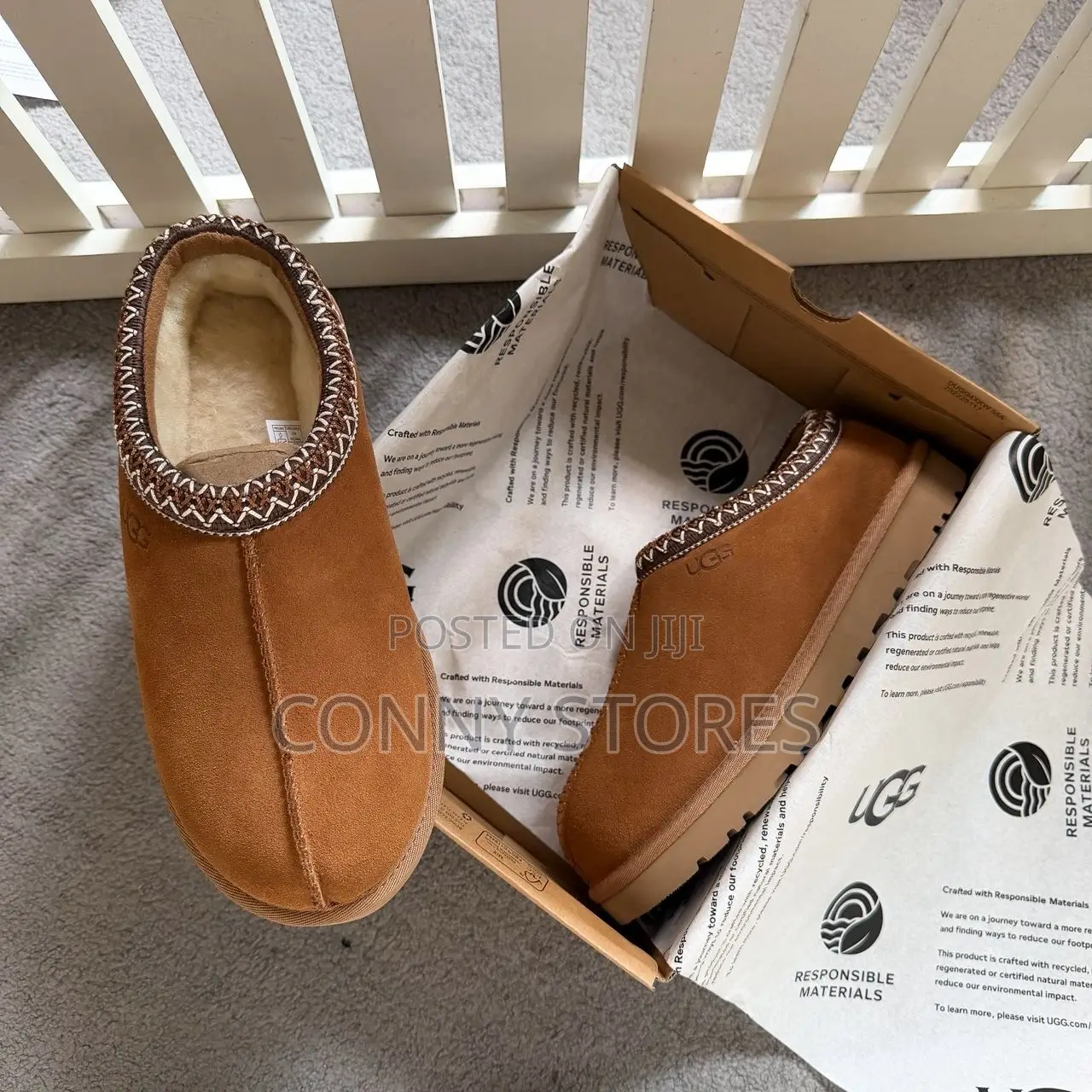 Ugg Tassman Tazz Ghost in 2 Colors