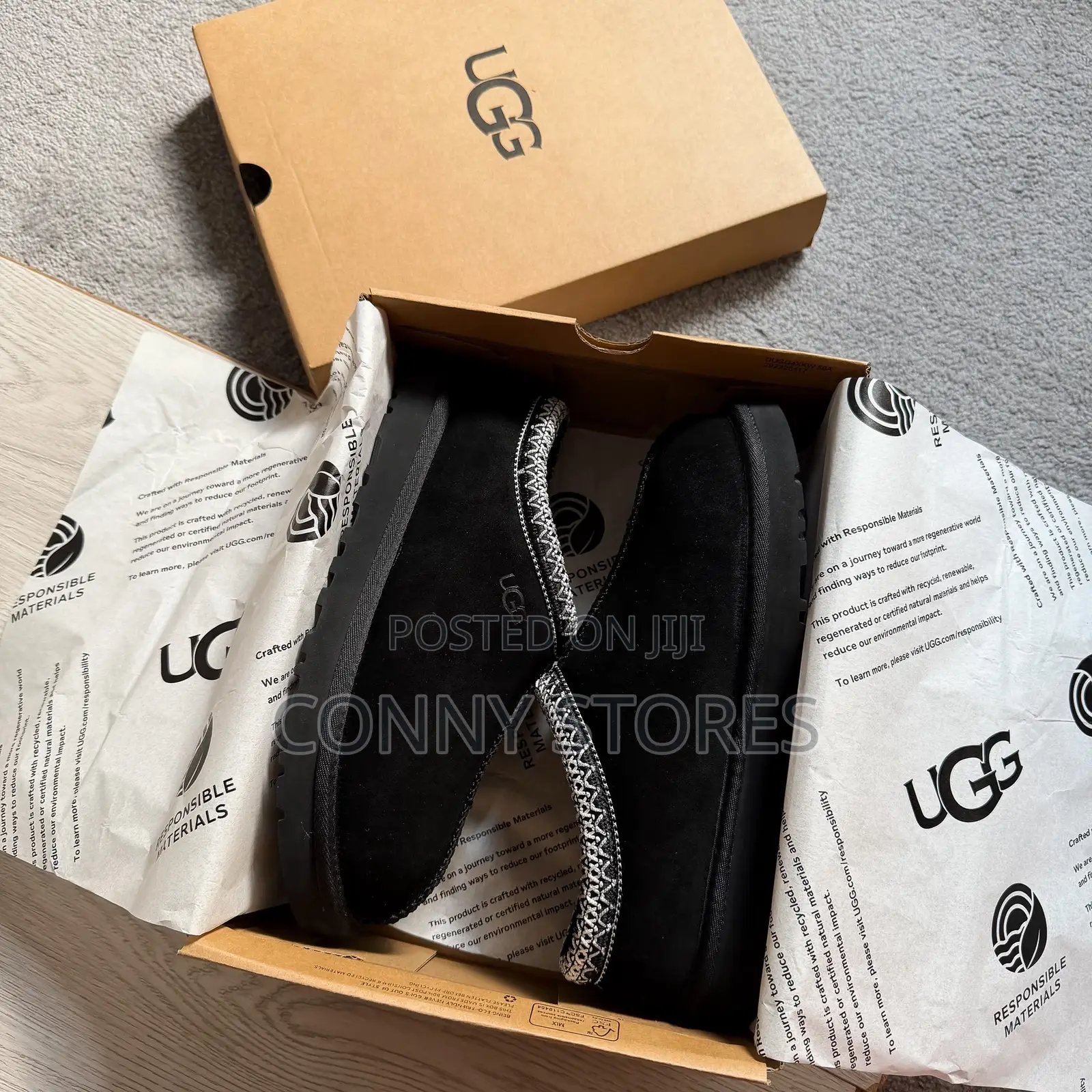 Ugg Tassman Tazz Ghost in 2 Colors