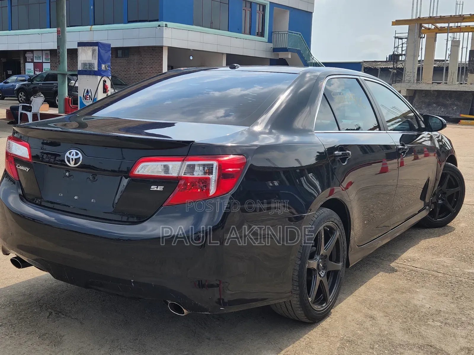 Toyota Camry SE V6 4dr Sedan (3.5L 6cyl 6A) 2013 Black