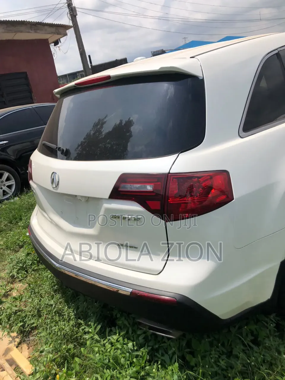 Acura MDX Technology Package SUV AWD (3.7L 6cyl 6A) 2010 White
