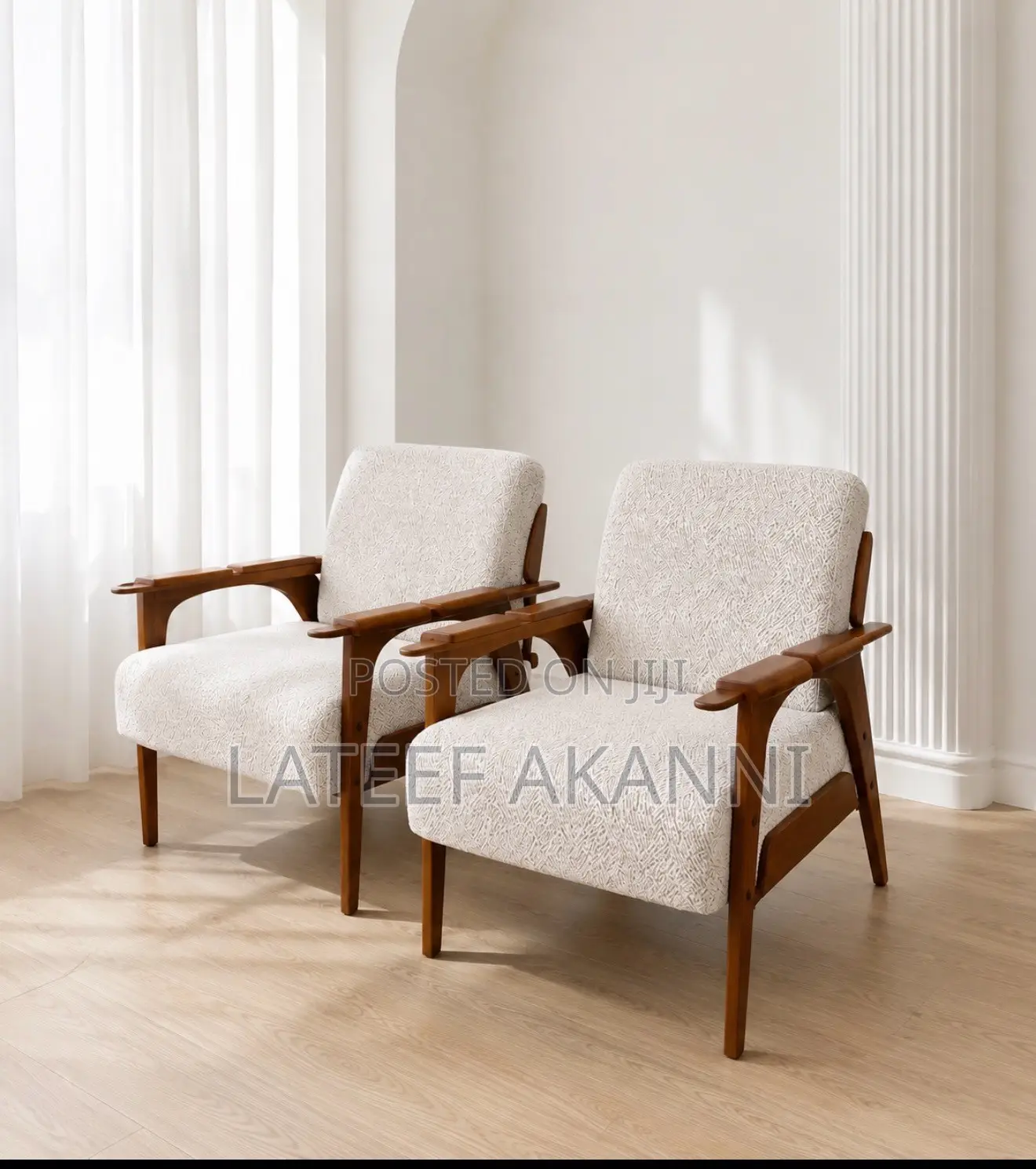 Accent Chairs