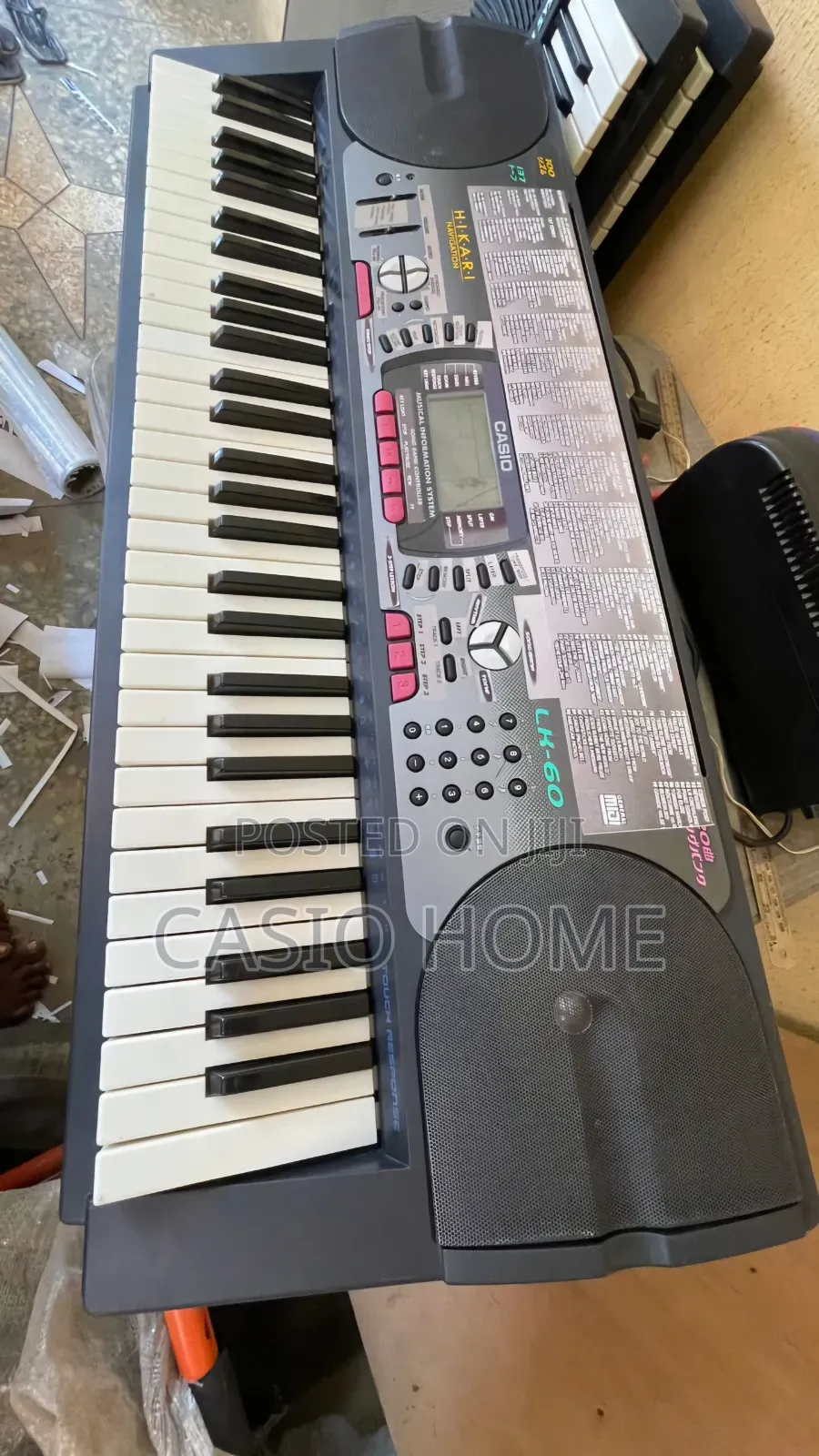 5-Octave Premium Casio CTK-660L Keyboard Piano Wit Transpose & Adapter