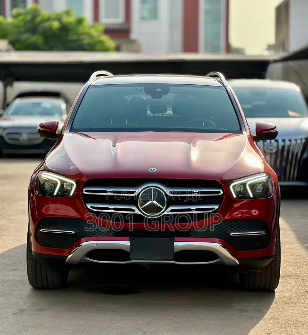 Mercedes-Benz GLE-Class 2019 Red