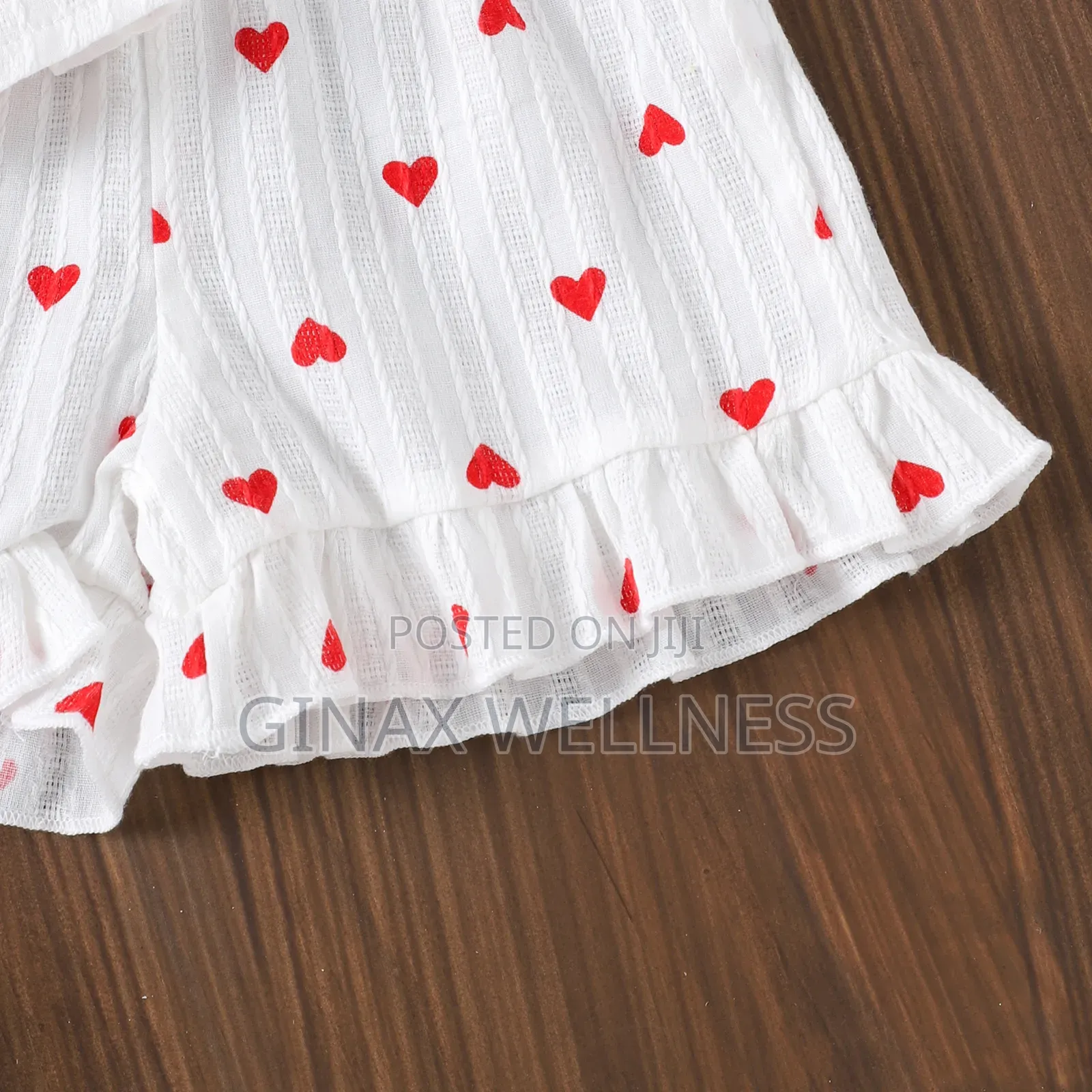 Baby Girl 2-Piece Heart Print Ruffle Top and Shorts Outfit (0-12m)