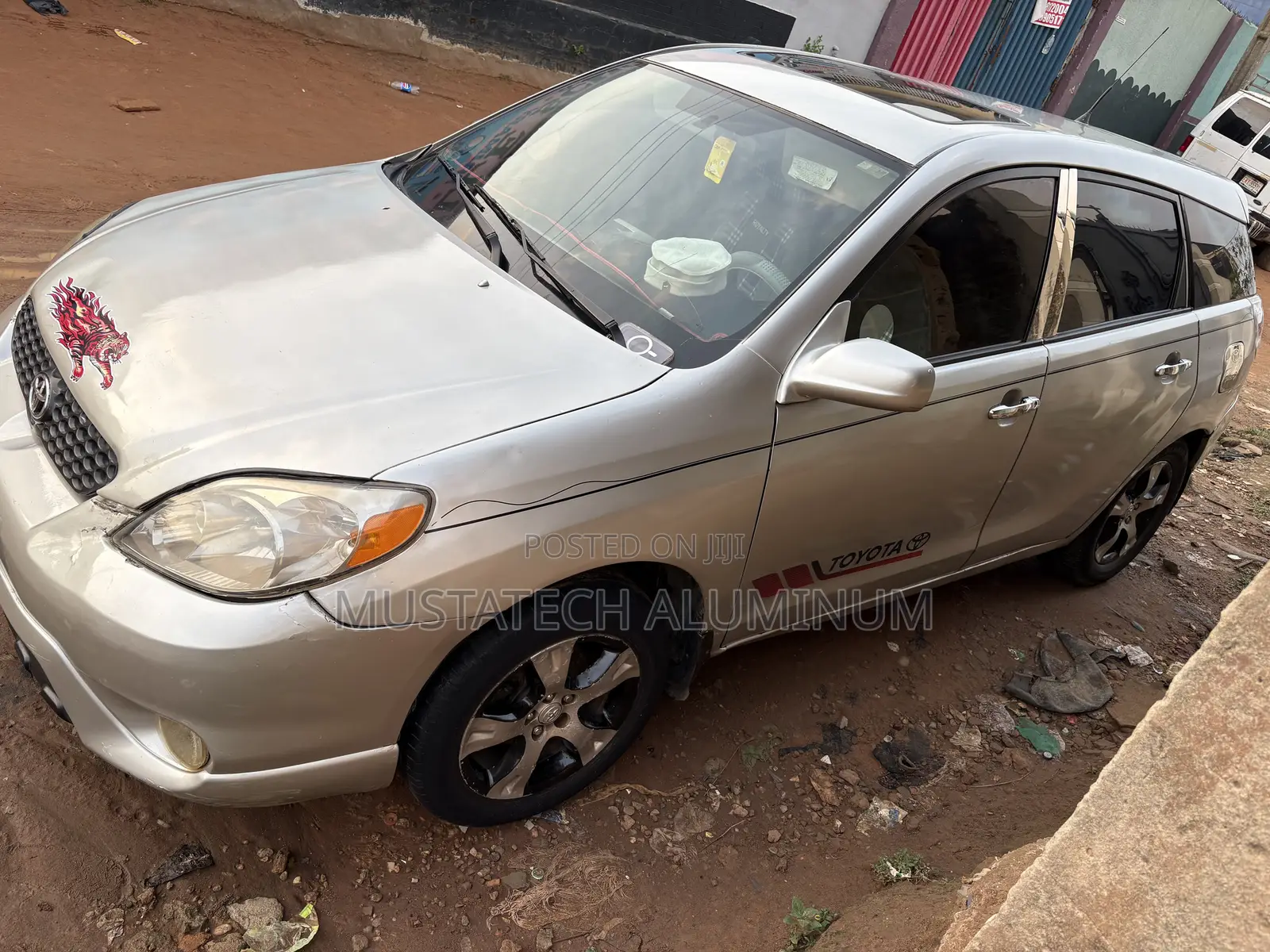 Toyota Matrix Standard FWD (1.8L 4cyl 5M) 2004 Silver