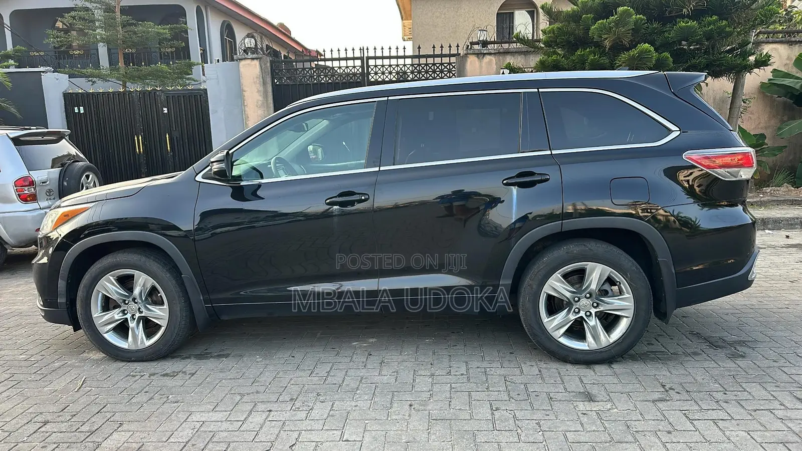 Toyota Highlander Limited 4dr SUV AWD (3.5L 6cyl 6A) 2014 Black
