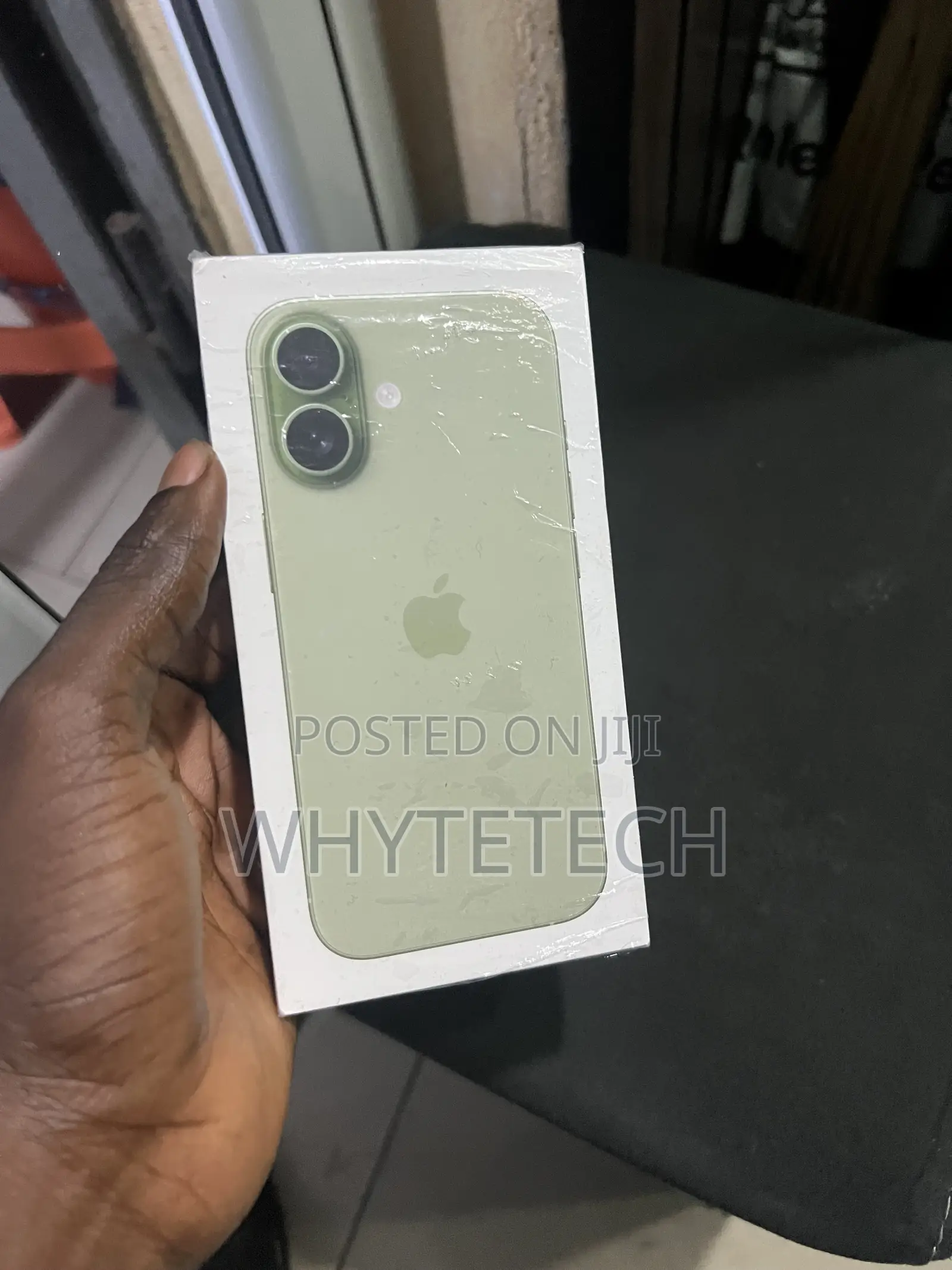New Apple iPhone 17 256 GB Green