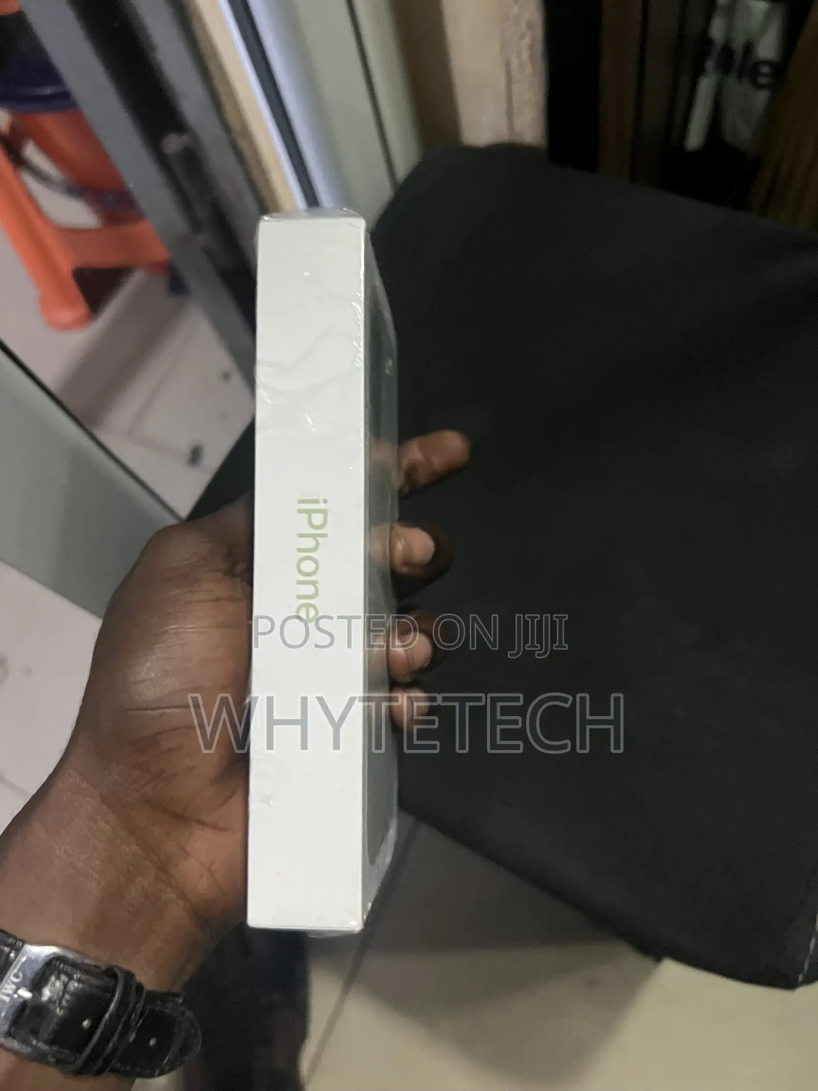 New Apple iPhone 17 256 GB Green