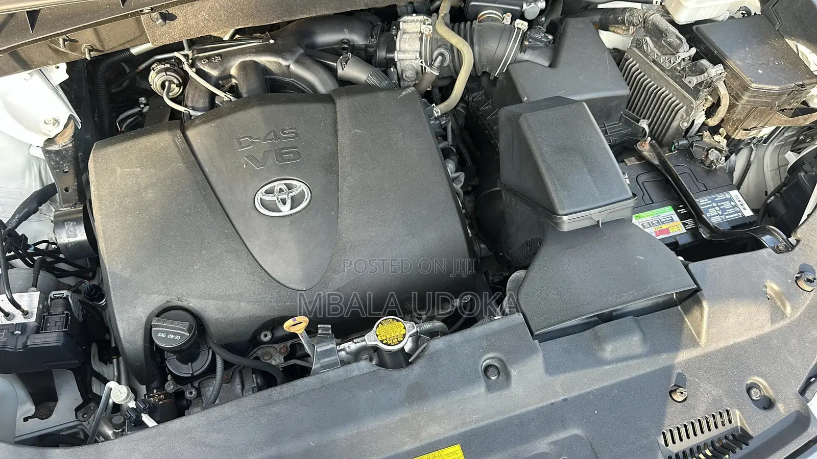 Toyota Highlander XLE 4x4 V6 (3.5L 6cyl 8A) 2017 White