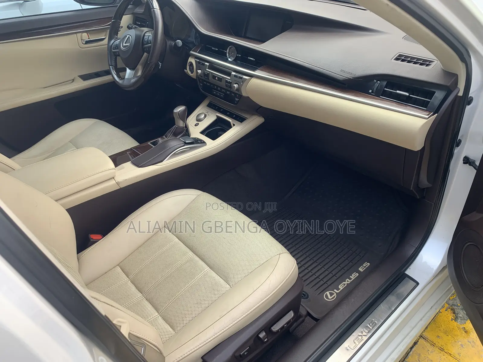 Lexus ES 350 FWD 2017 White