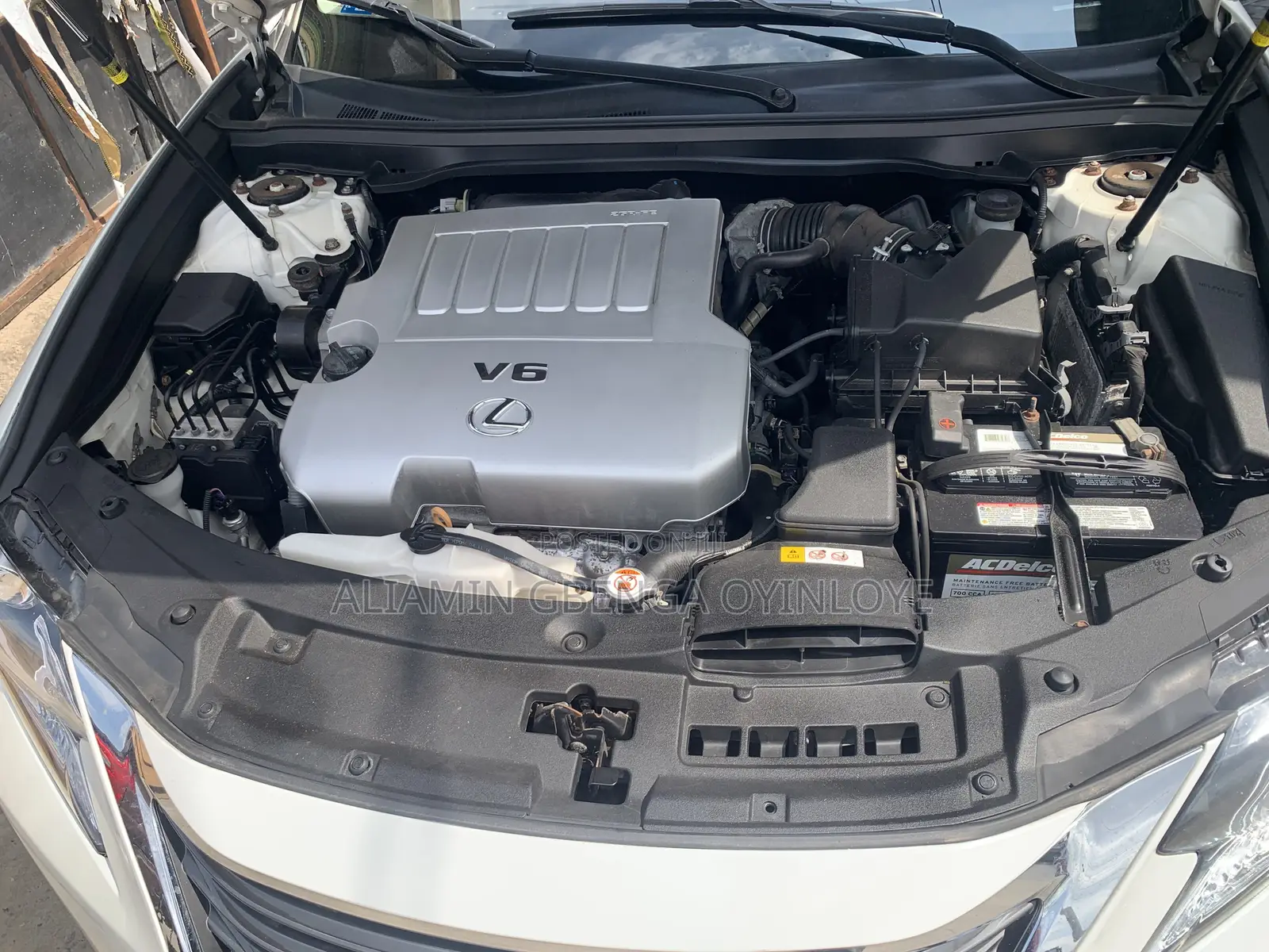 Lexus ES 350 FWD 2017 White