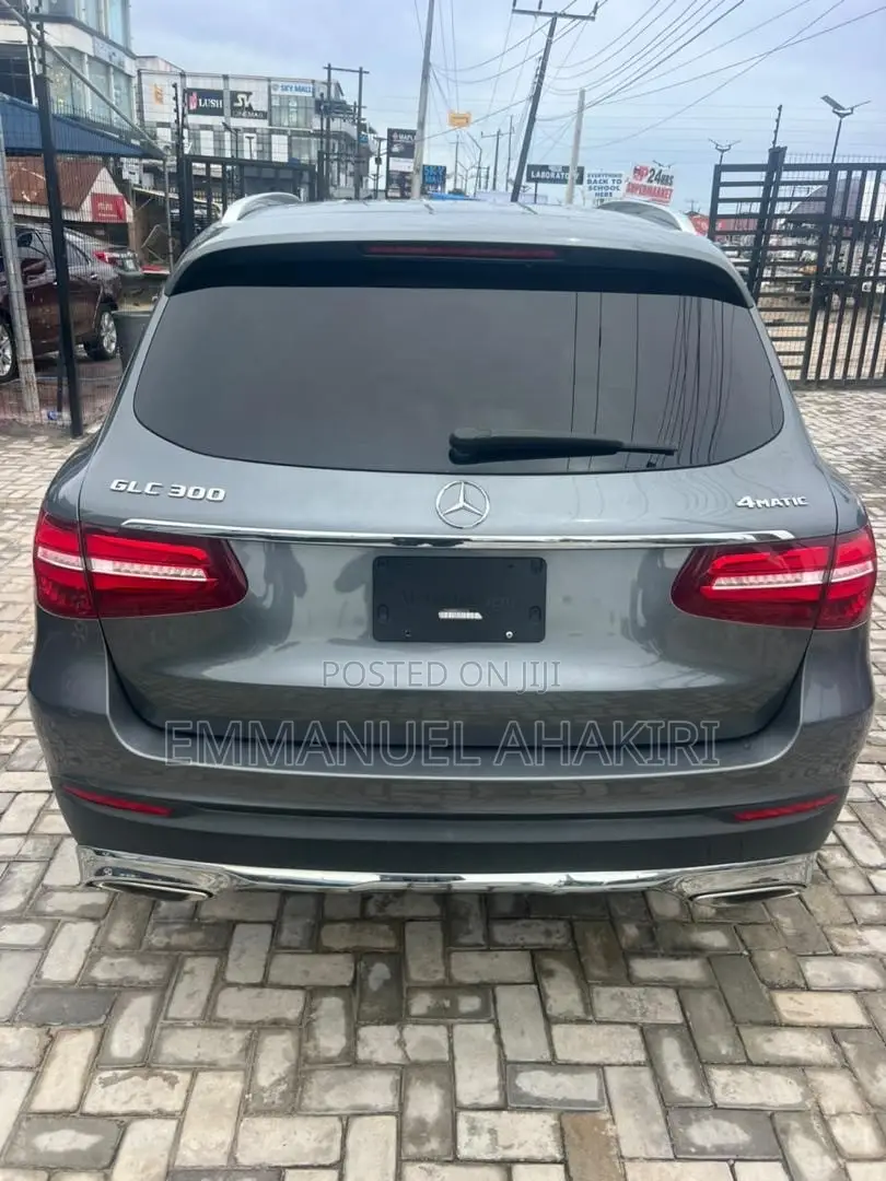 Mercedes-Benz GLC-Class 2019 Gray