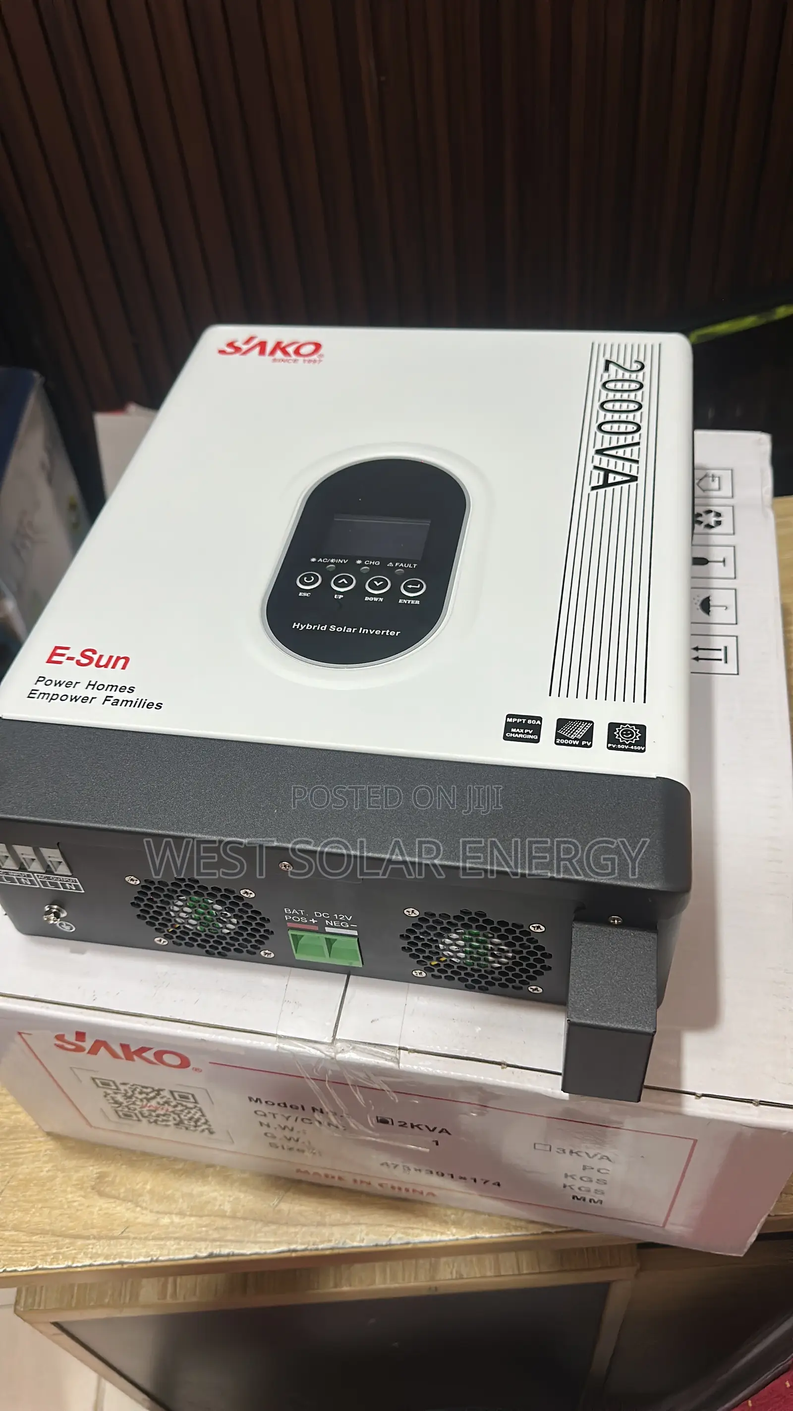 2KVA 24V SAKO Hybrid Solar Inverter