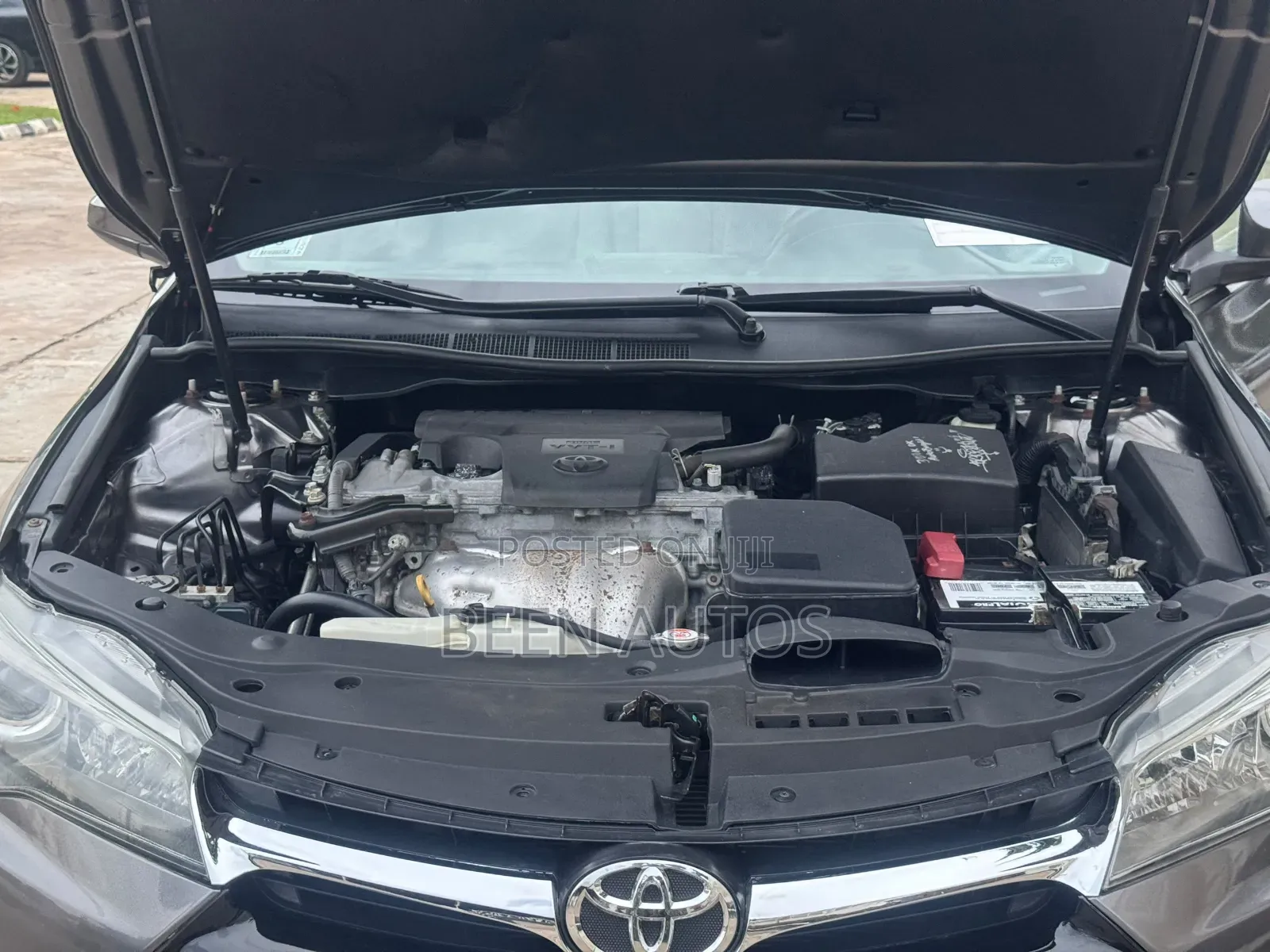 Toyota Camry LE 4dr Sedan (2.5L 4cyl 6A) 2017 Gray