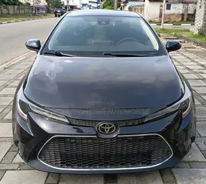 Toyota Corolla XLE 2020 Black