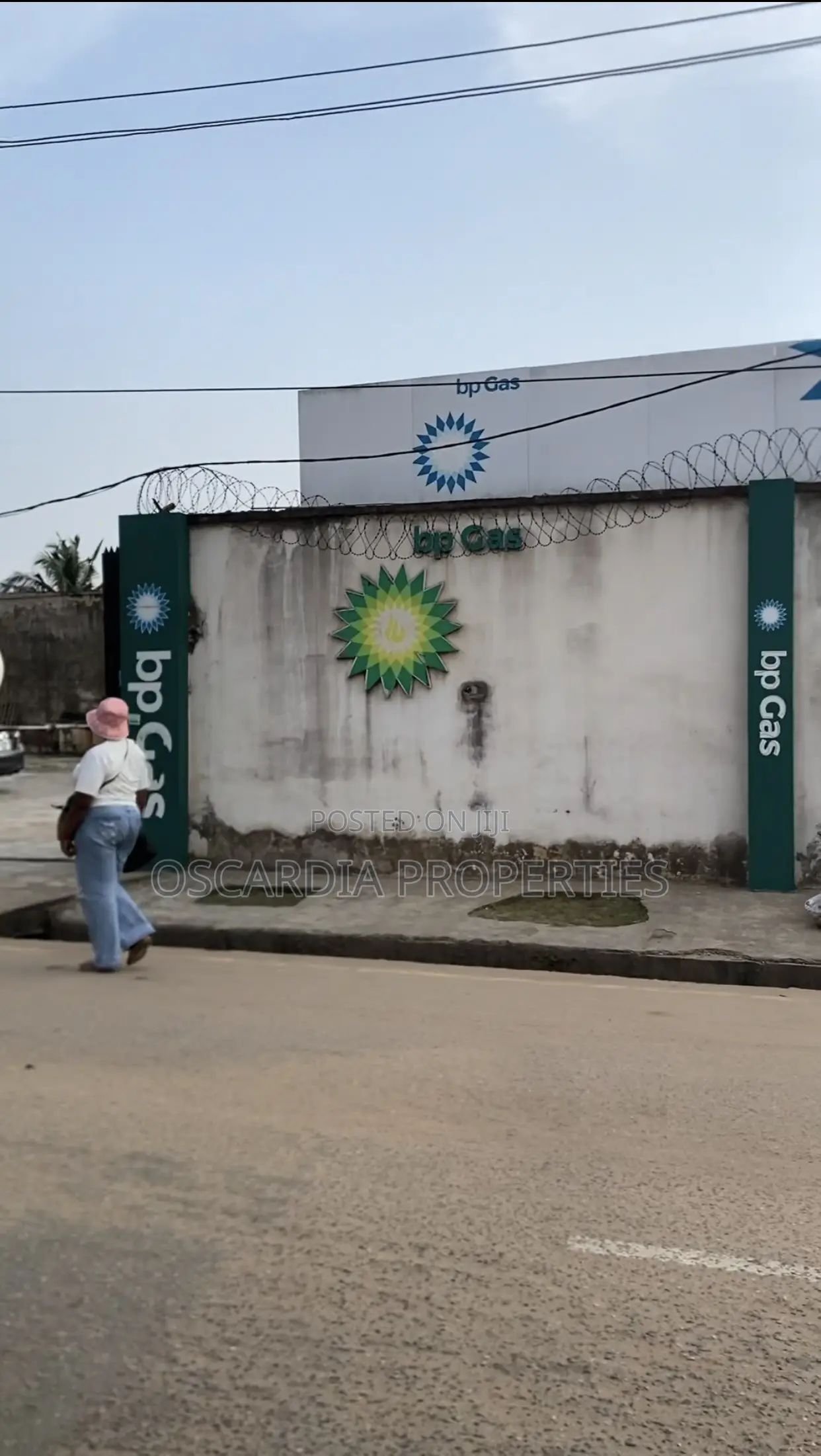 A Functioning Gas Plant for Sale at ABULE EGBA