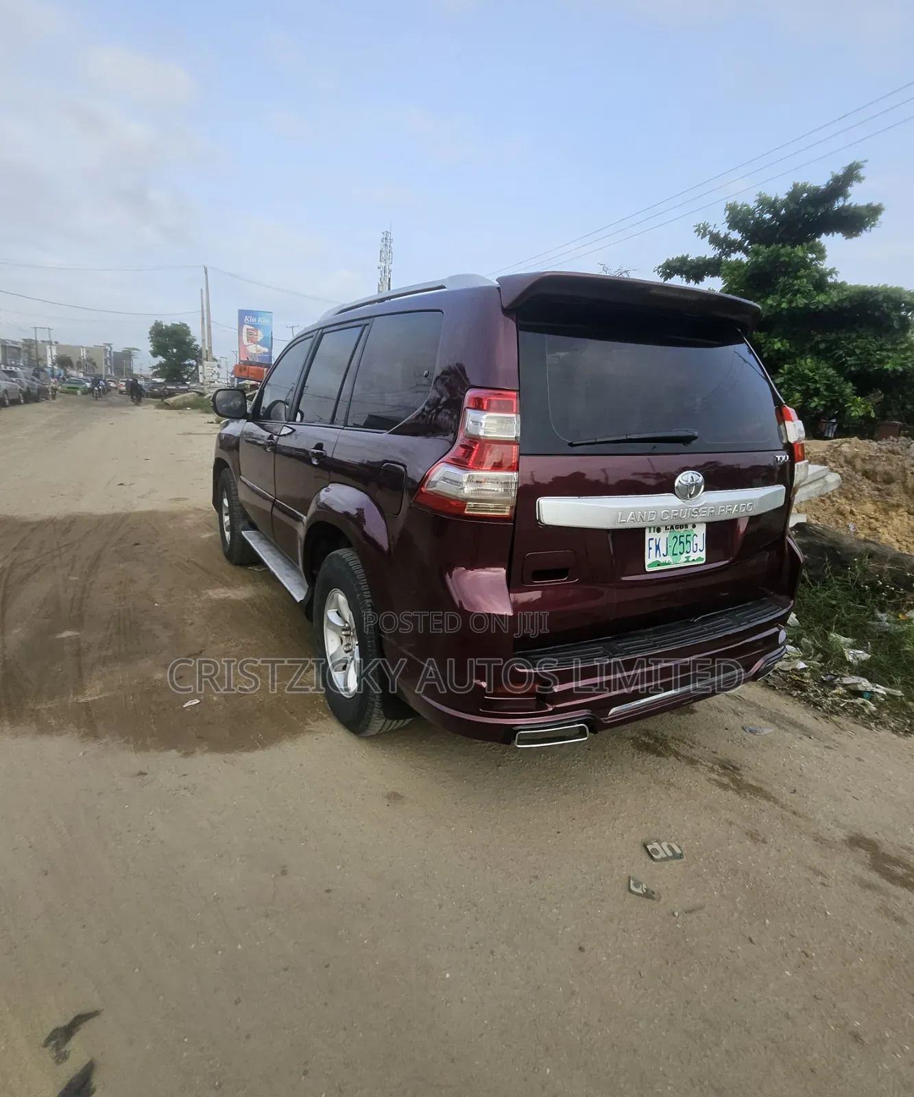 Toyota Land Cruiser Prado 2012 Red