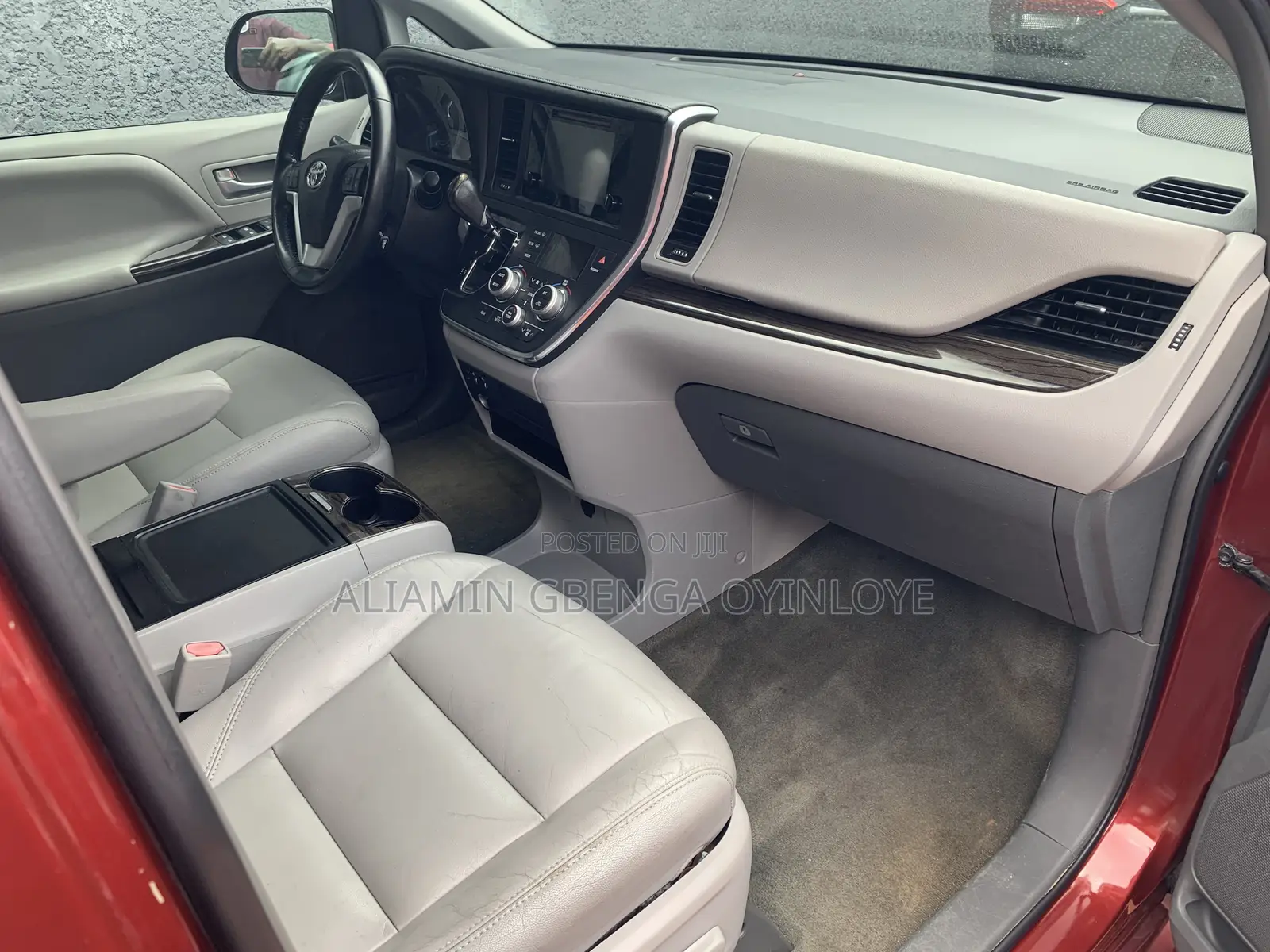 Toyota Sienna XLE 8 Passenger (3.5L 6cyl 6A) 2016 Red
