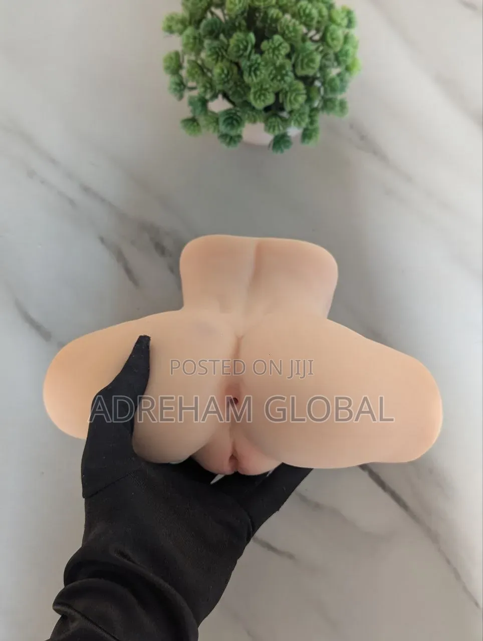 Wide Leg Masturbator, 6by9 Inches