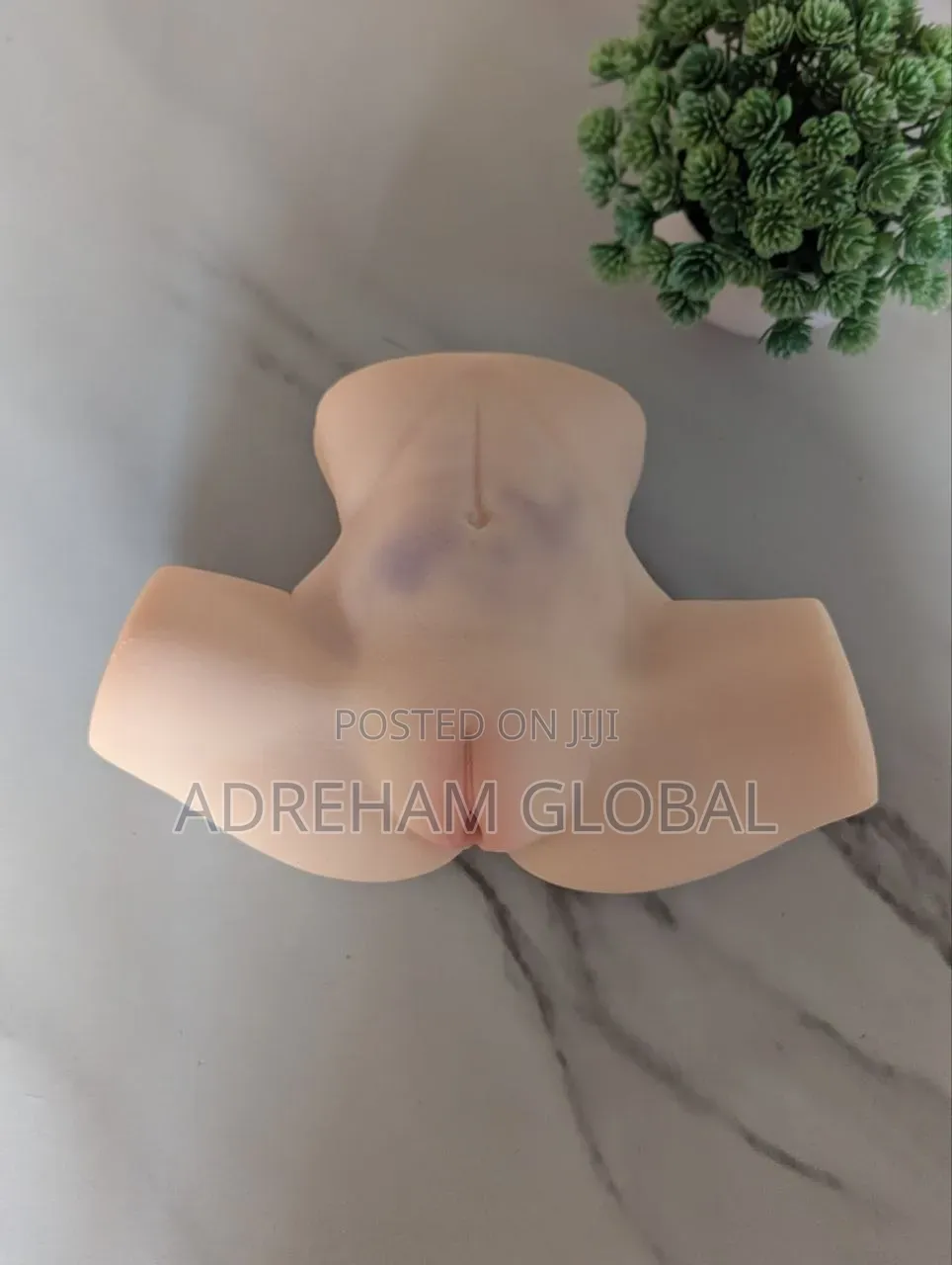 Wide Leg Masturbator, 6by9 Inches