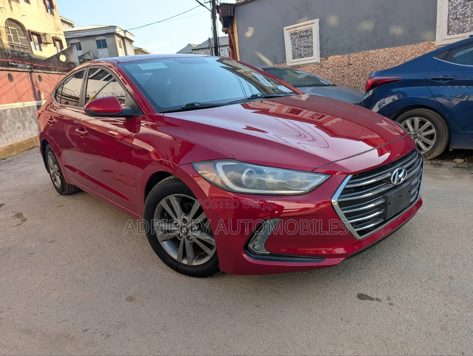Hyundai Elantra Limited Sedan FWD (2.0L 4cyl 6A) 2017 Red