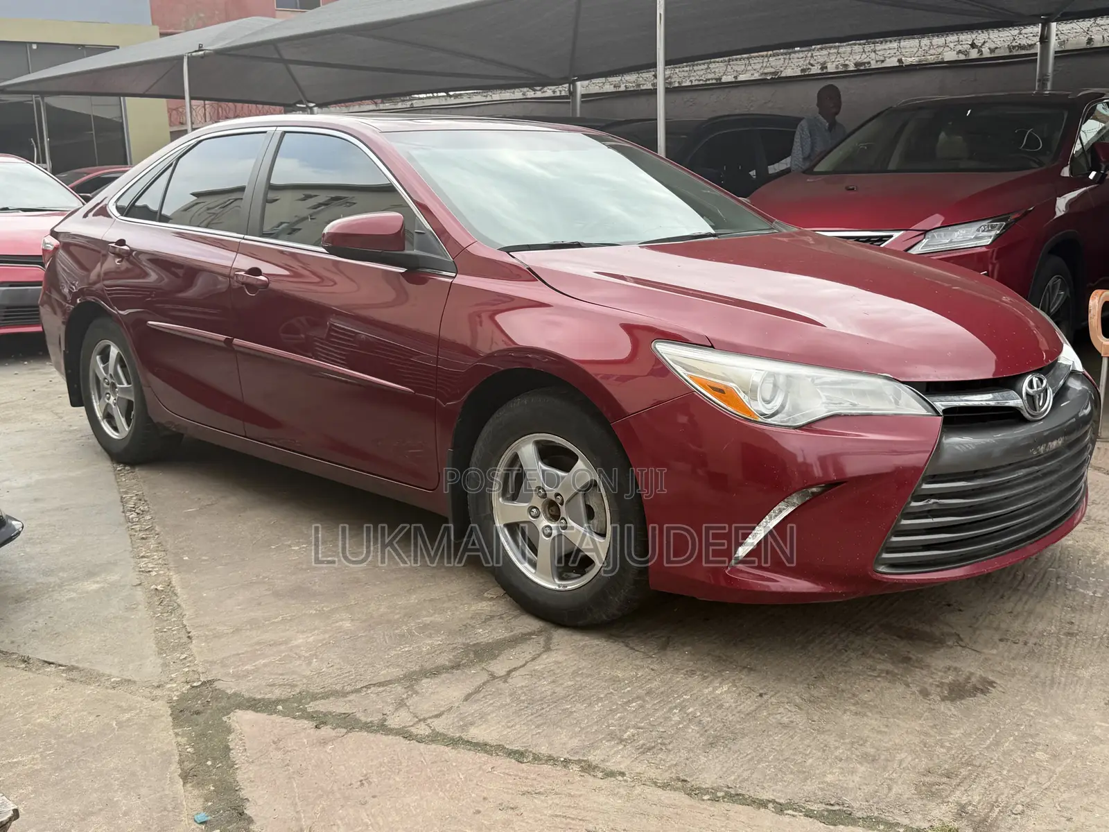Toyota Camry XLE 4dr Sedan (2.5L 4cyl 6A) 2016 Red