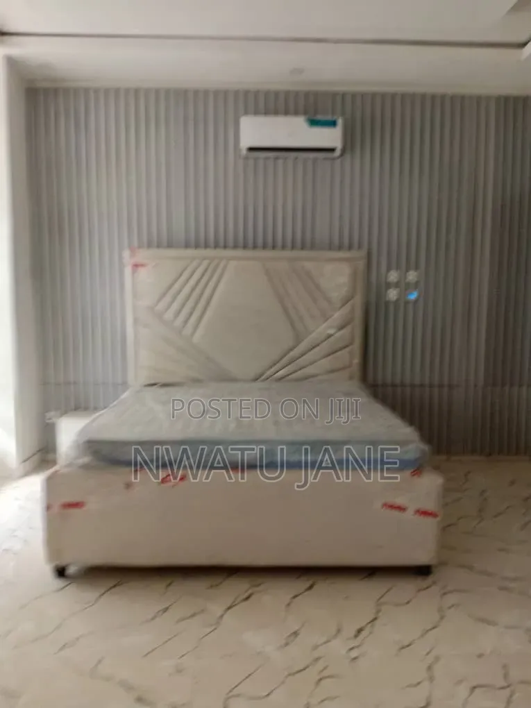 Furnished 4bdrm Duplex in Unity Home Thomas for rent
