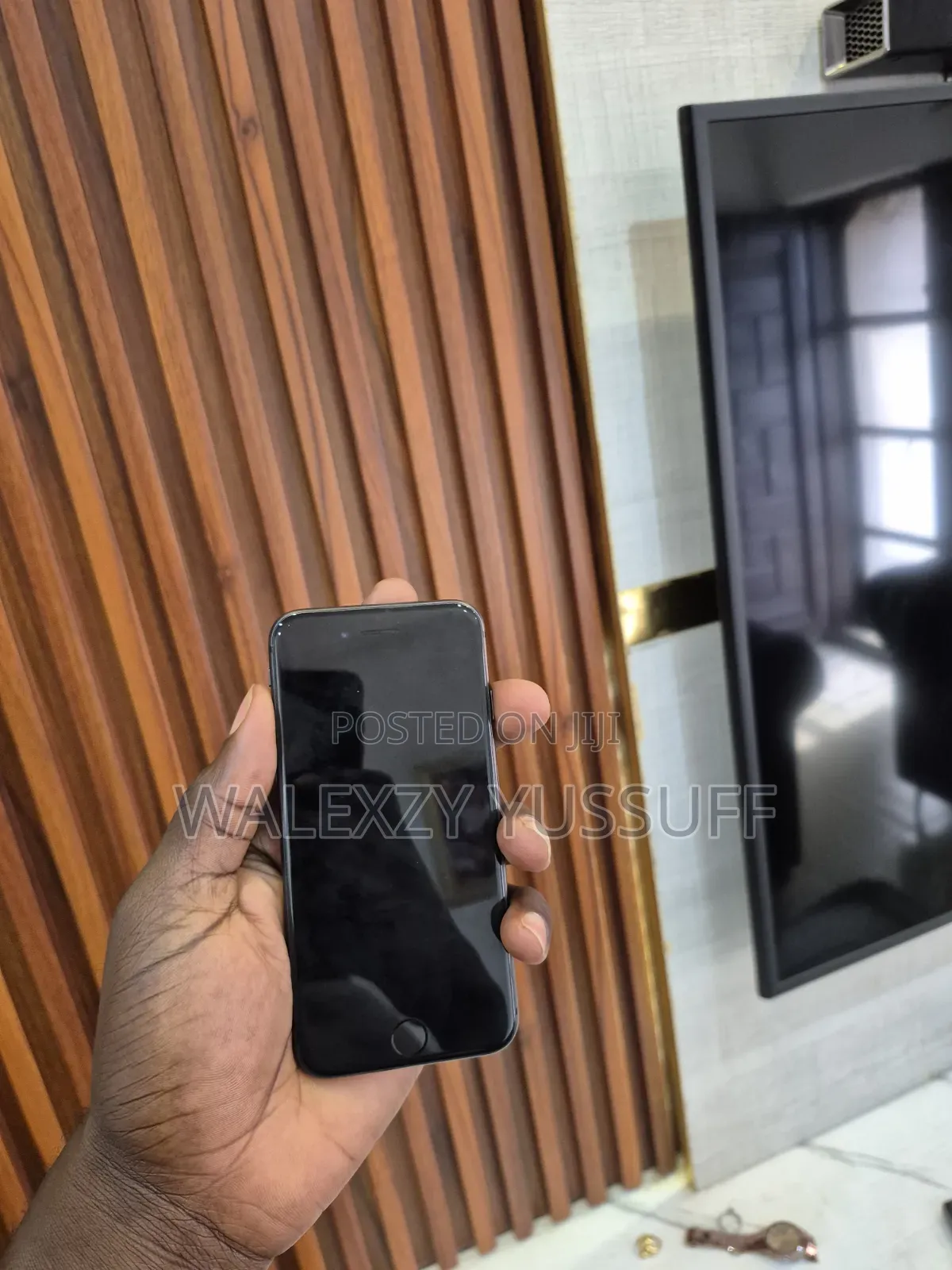 Apple iPhone 8 64 GB Black