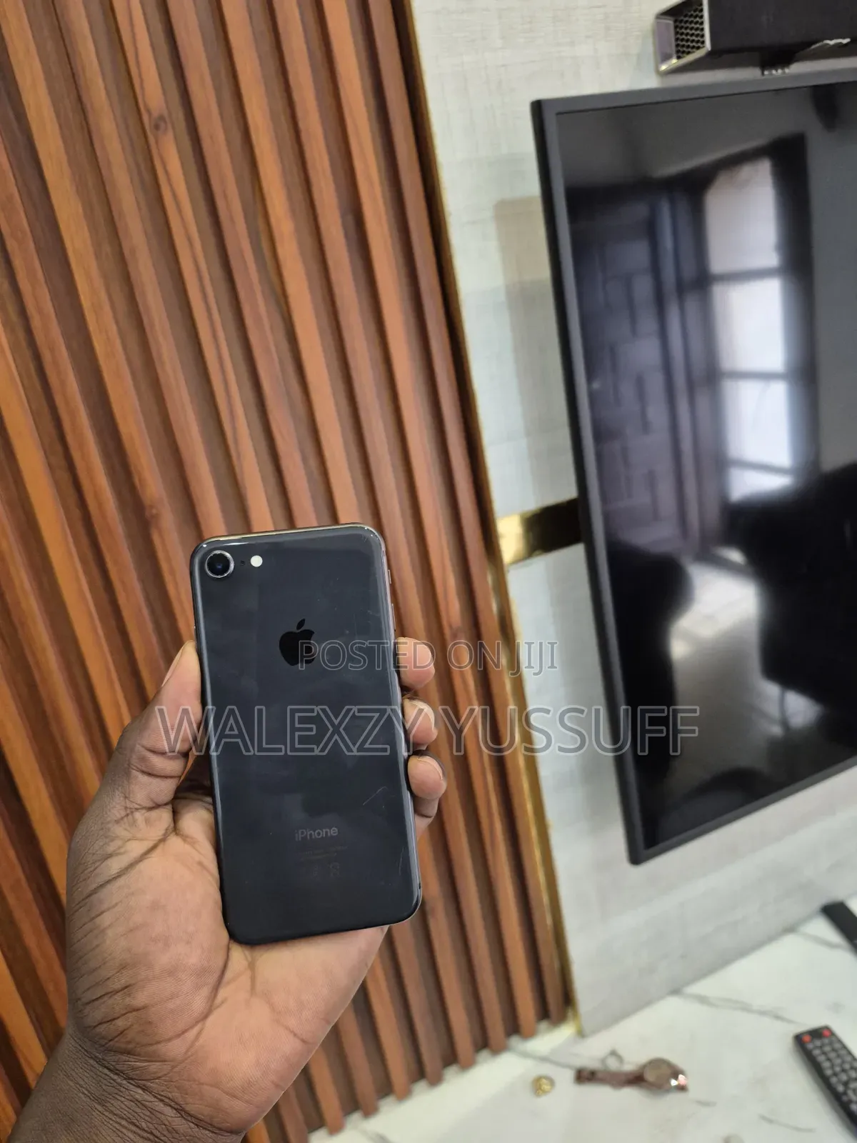 Apple iPhone 8 64 GB Black