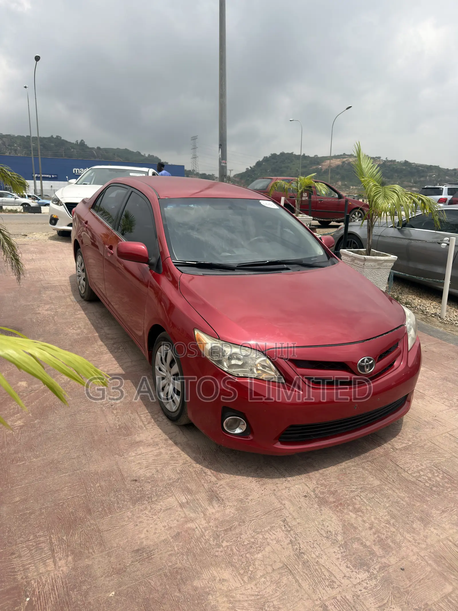 Toyota Corolla LE 4dr Sedan (1.8L 4cyl 4A) 2013 Red