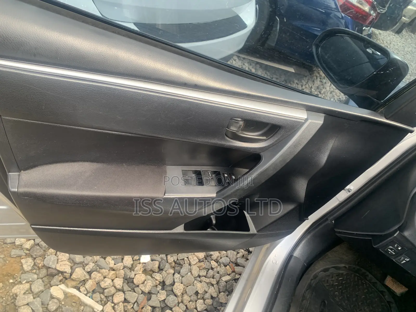 Toyota Corolla 2015 Silver