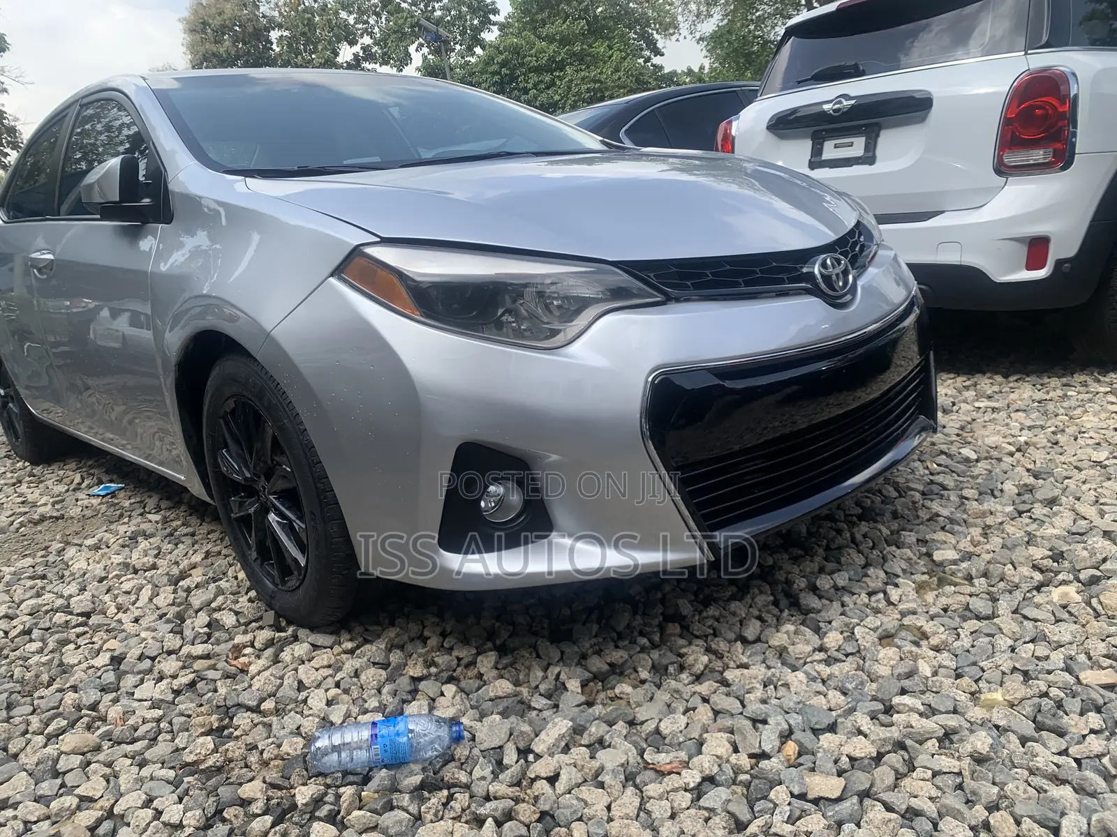 Toyota Corolla 2015 Silver