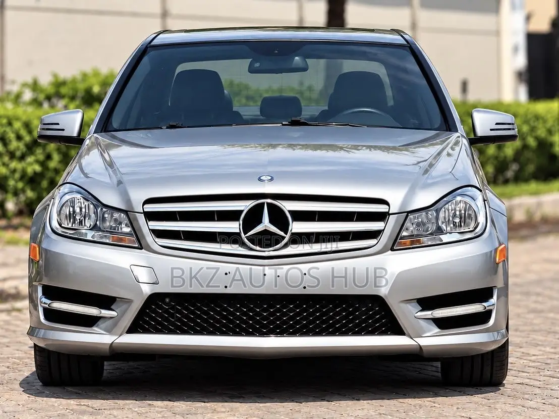 Mercedes-Benz C300 Sport 4Matic Sedan AWD (3.5L 6cyl 7A) 2014 Gray