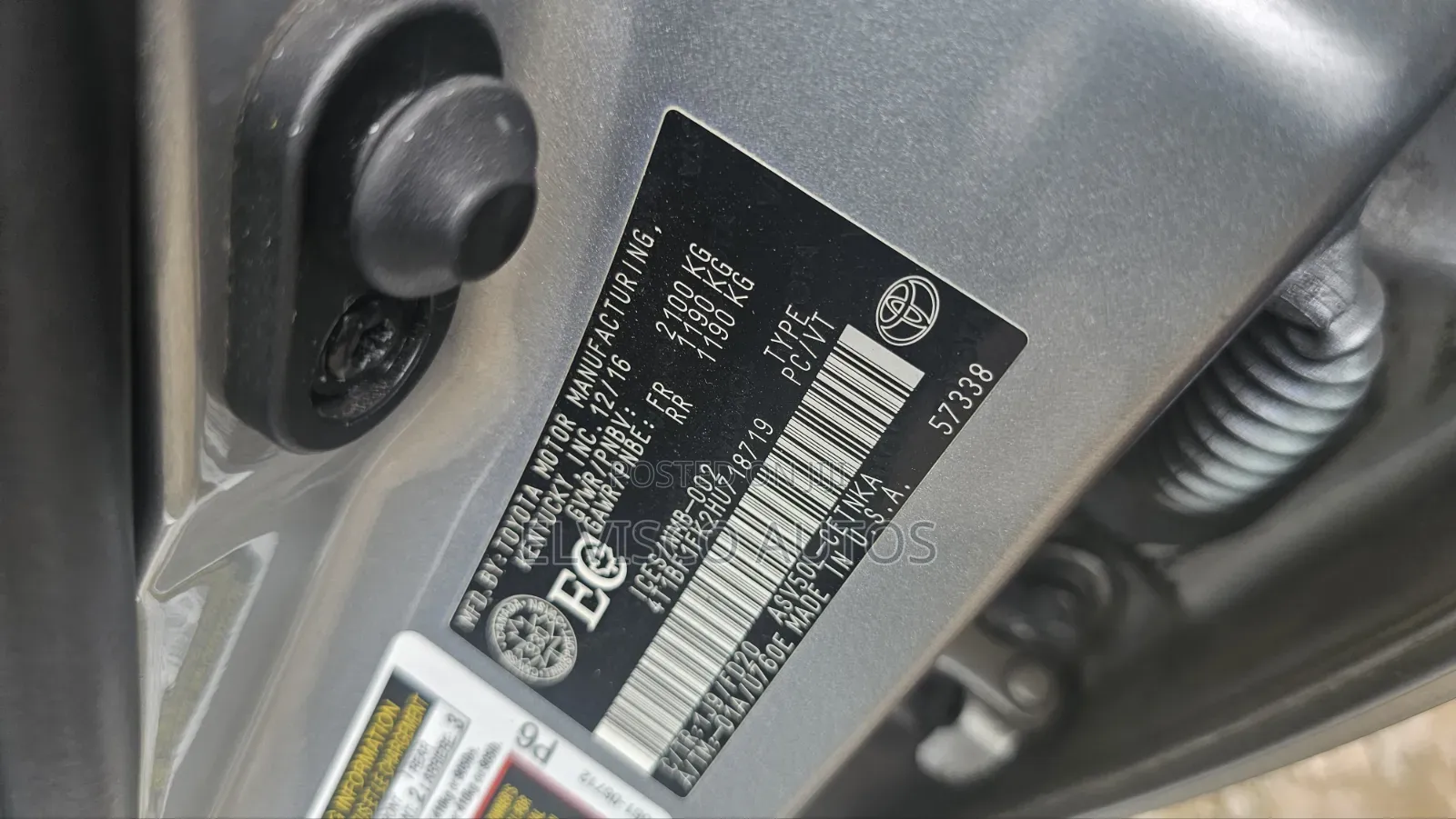 Toyota Camry 2017 Silver