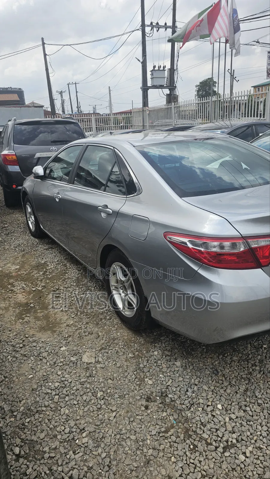 Toyota Camry 2017 Silver